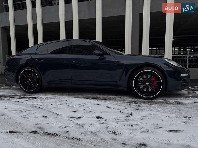 Фастбек Porsche Panamera 2013 в Києві фото 70 Фастбек Porsche Panamera 2013 в Києві