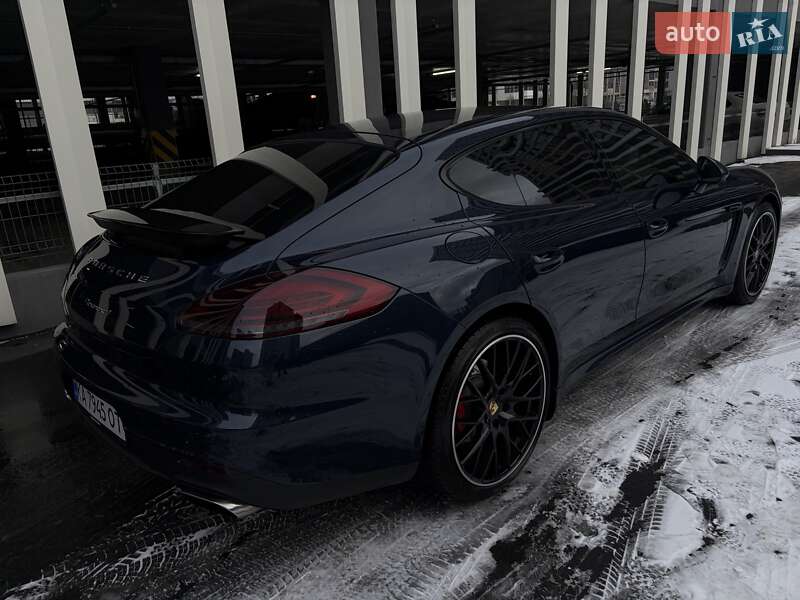 Фастбек Porsche Panamera 2013 в Києві фото 77 Фастбек Porsche Panamera 2013 в Києві