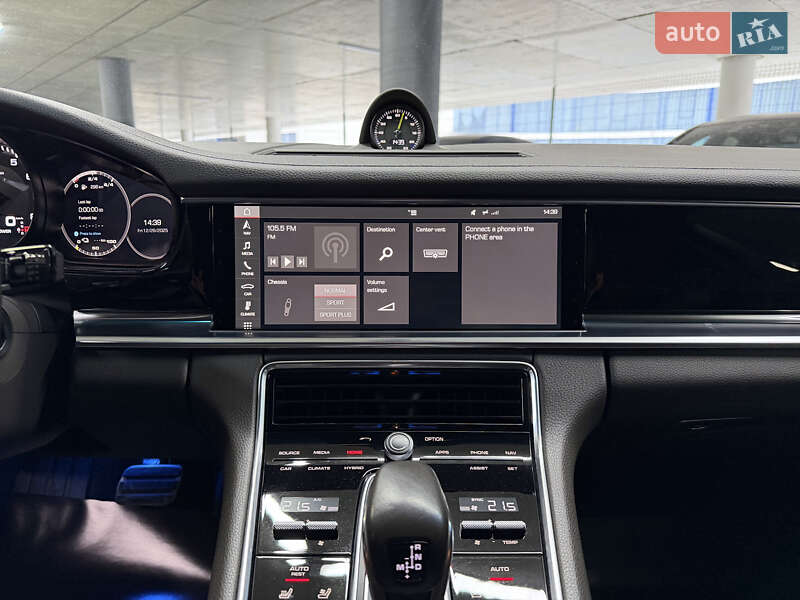 Фастбек Porsche Panamera 2017 в Одесі