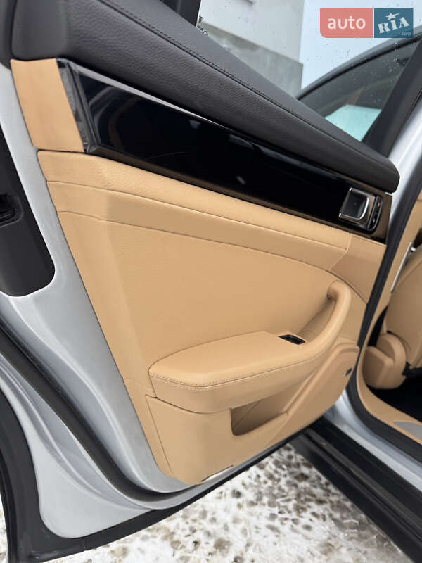 Фастбэк Porsche Panamera 2017 в Коломые фото 20 Фастбэк Porsche Panamera 2017 в Коломые