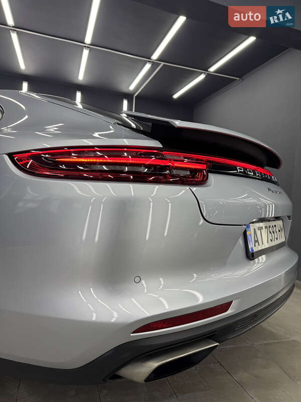 Фастбэк Porsche Panamera 2017 в Коломые фото 44 Фастбэк Porsche Panamera 2017 в Коломые