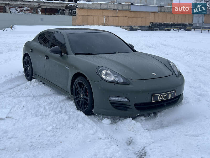 Porsche Panamera 2011