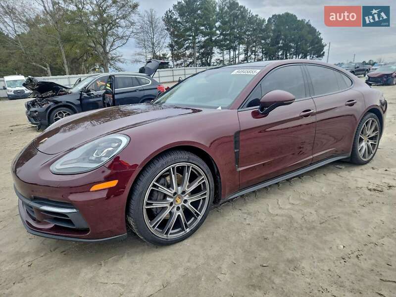 Porsche Panamera 2018