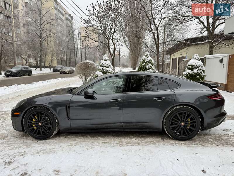 Фастбэк Porsche Panamera 2017 в Киеве фото 5 Фастбэк Porsche Panamera 2017 в Киеве