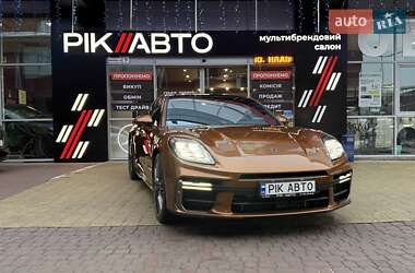 Фастбек Porsche Panamera 2024 в Львові
