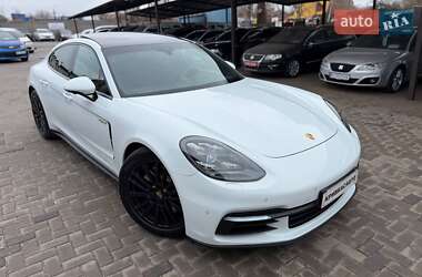 Фастбэк Porsche Panamera 2020 в Кривом Роге