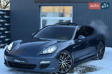 Фастбэк Porsche Panamera 2011 в Чернигове