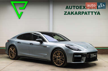 Фастбэк Porsche Panamera 2024 в Мукачево