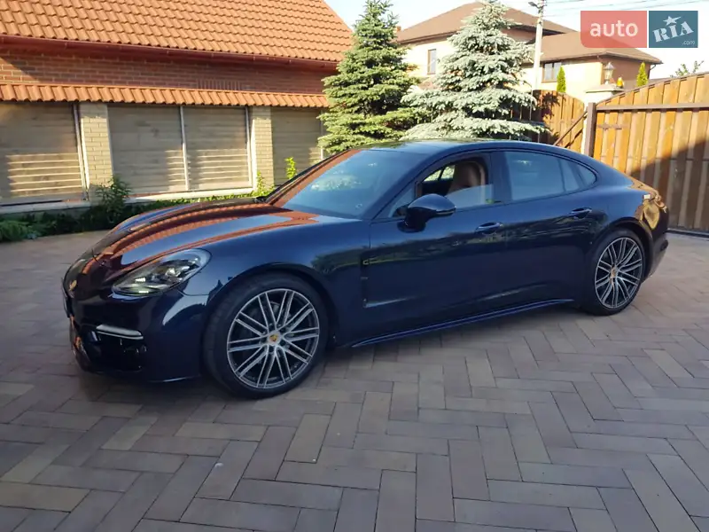 Porsche Panamera