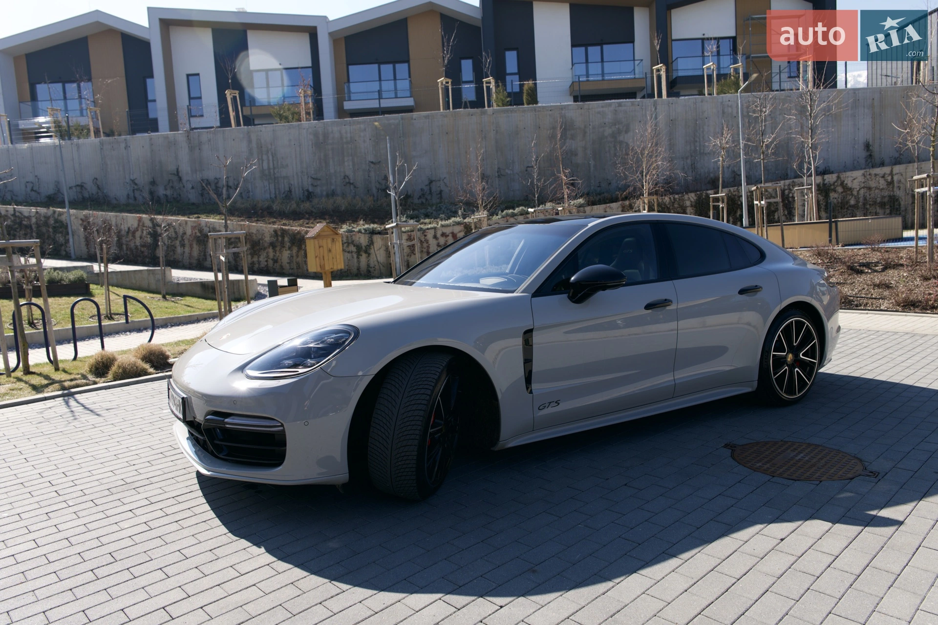 2018 Porsche Panamera - мініатюра 2