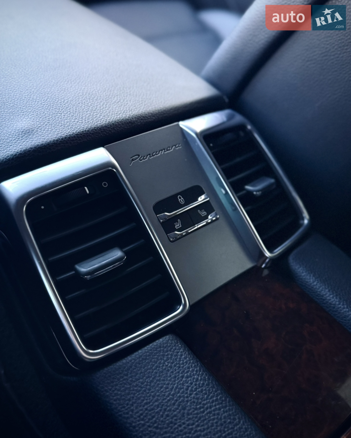 2013 Porsche Panamera - мініатюра 29