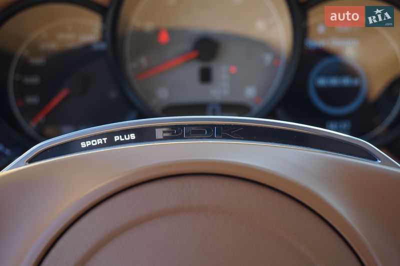 Фастбэк Porsche Panamera 2013 в Одессе