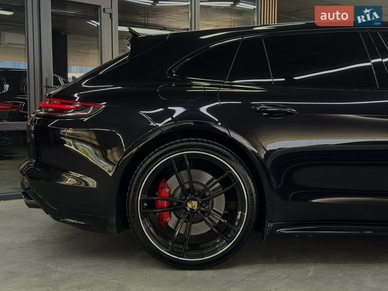 Универсал Porsche Panamera 2017 в Одессе
