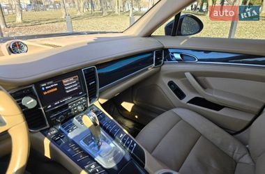 Фастбек Porsche Panamera 2010 в Коломиї