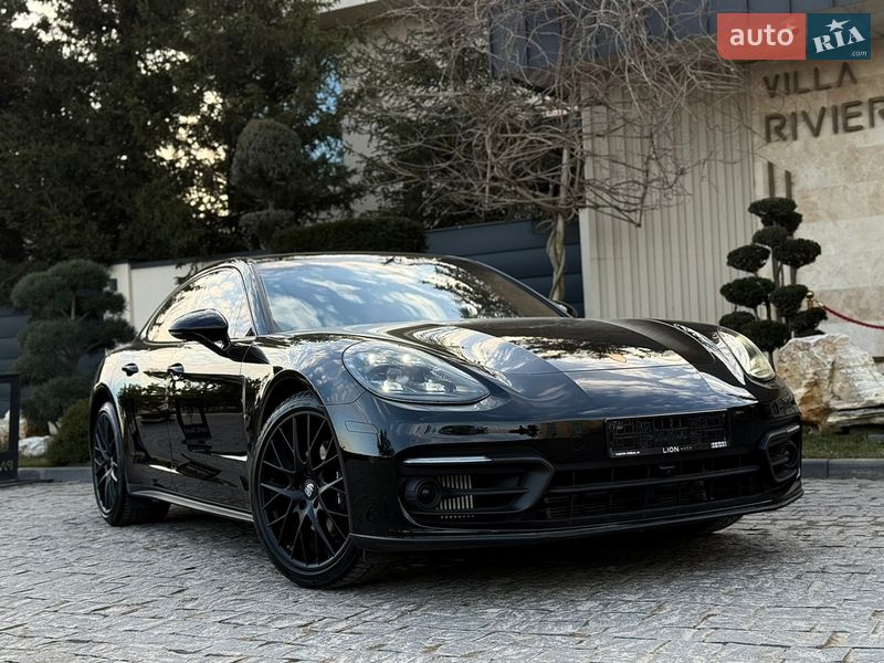 Porsche Panamera 2022