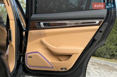 Фастбэк Porsche Panamera 2022 в Львове