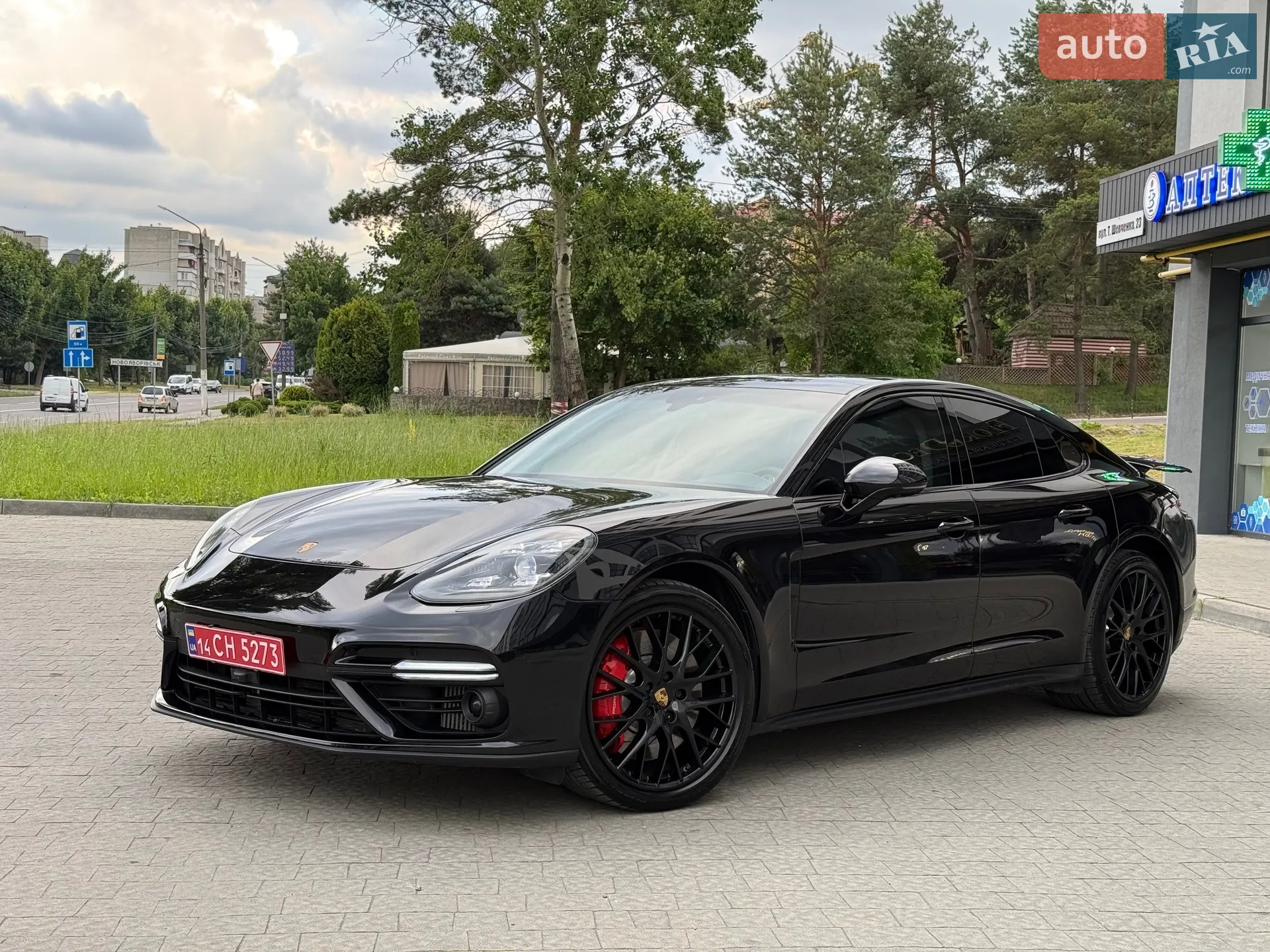 2017 Porsche Panamera - фото 1