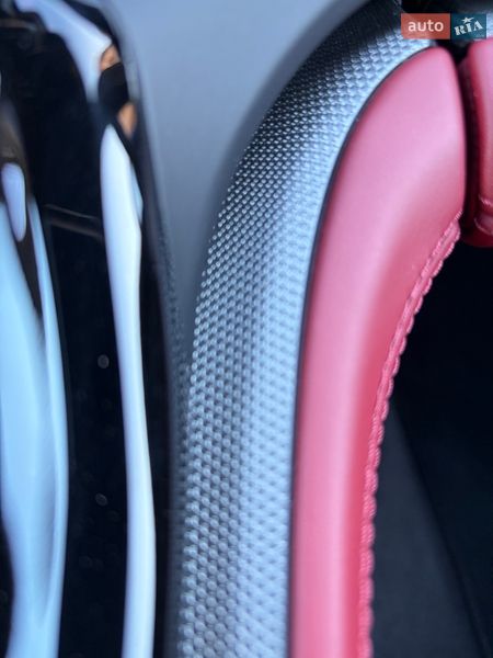 Фастбэк Porsche Panamera 2024 в Киеве