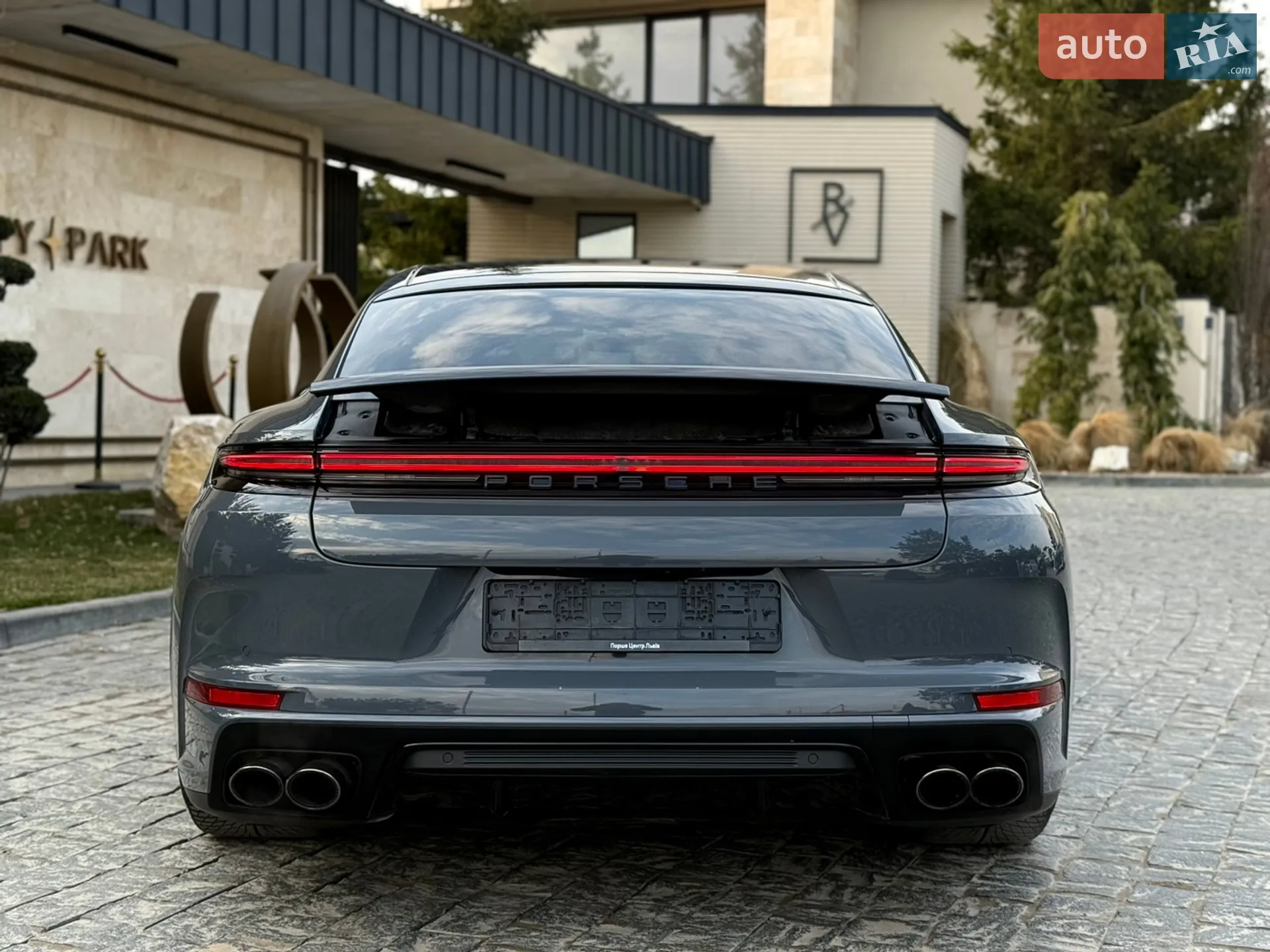 2024 Porsche Panamera - мініатюра 25