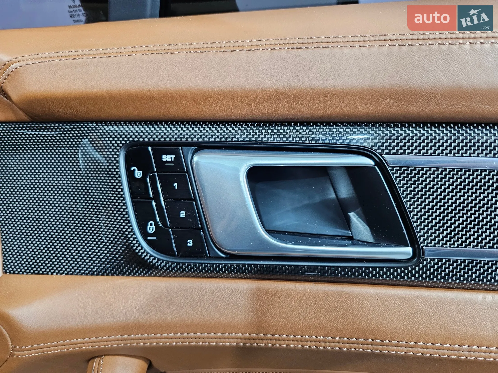 2017 Porsche Panamera - мініатюра 26