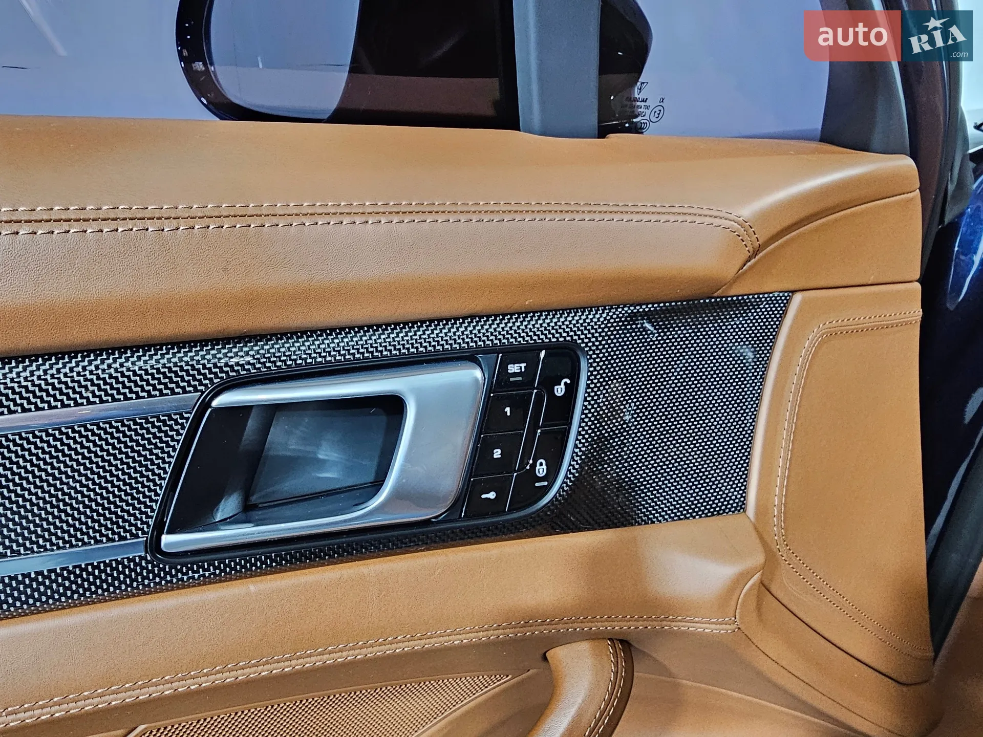 2017 Porsche Panamera - мініатюра 33