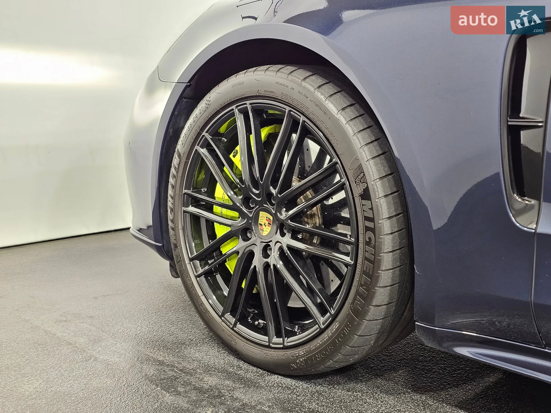 2017 Porsche Panamera - мініатюра 51