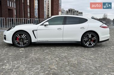Фастбэк Porsche Panamera 2012 в Днепре