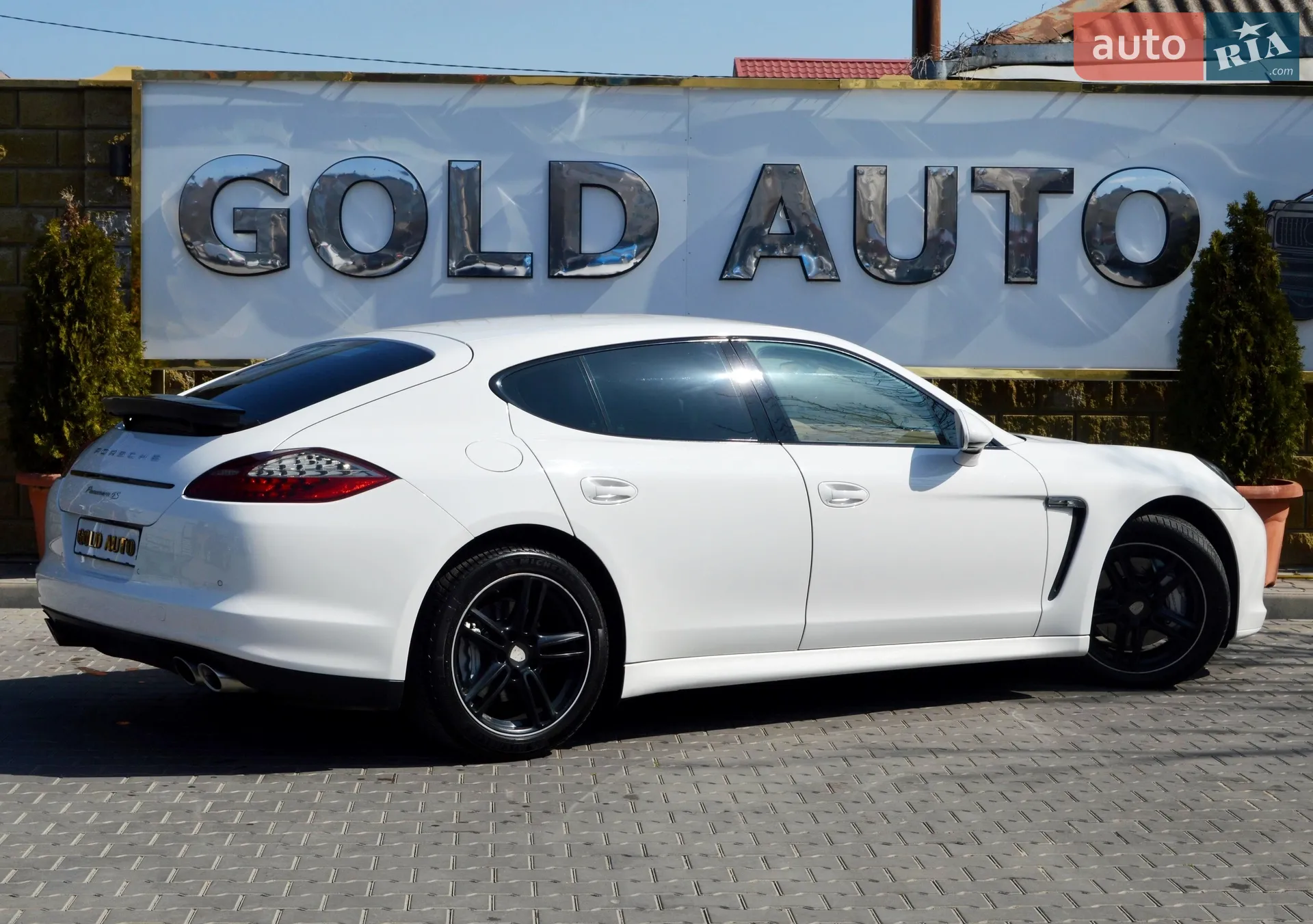 2011 Porsche Panamera - мініатюра 12