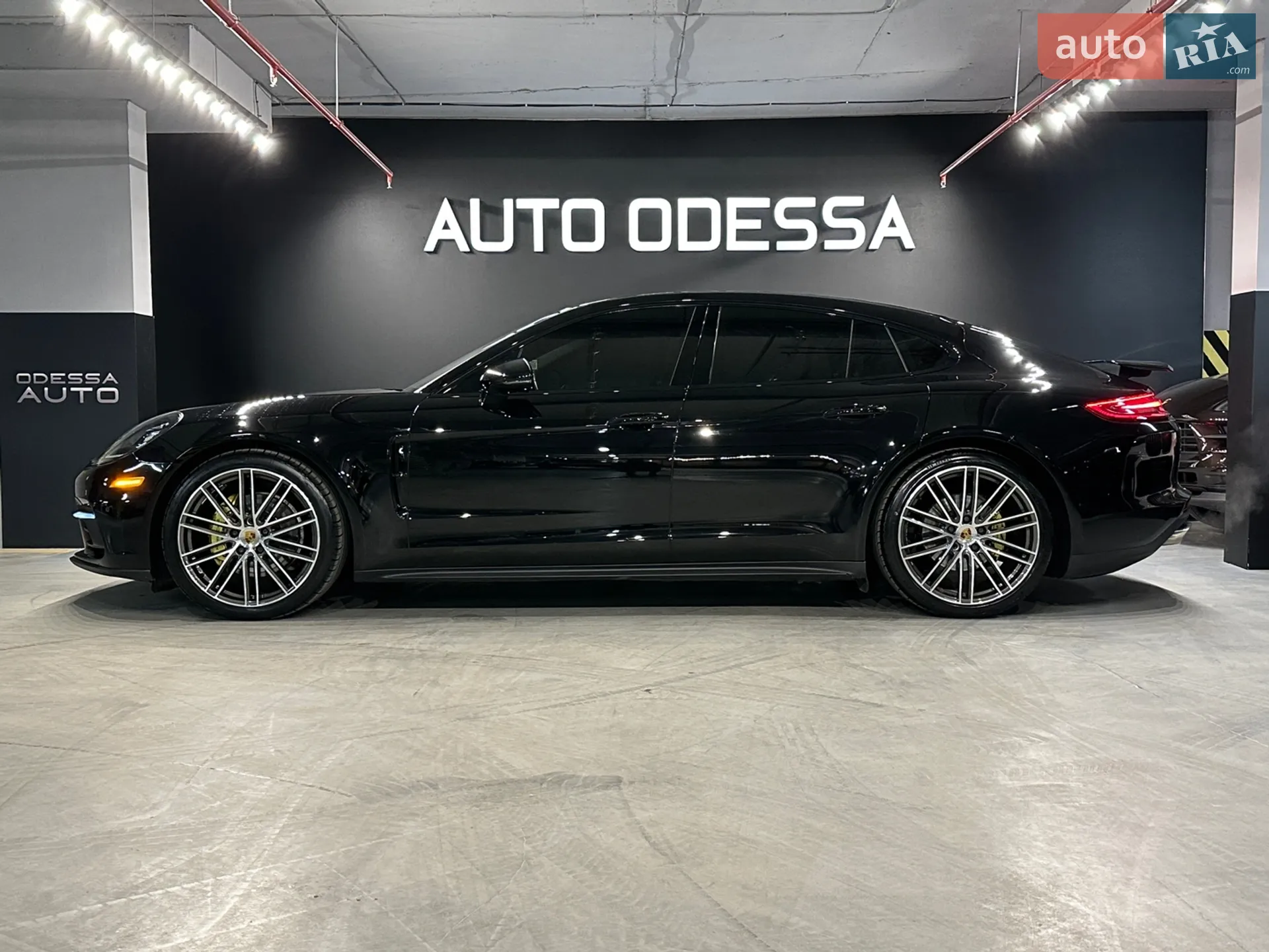 2017 Porsche Panamera - мініатюра 4