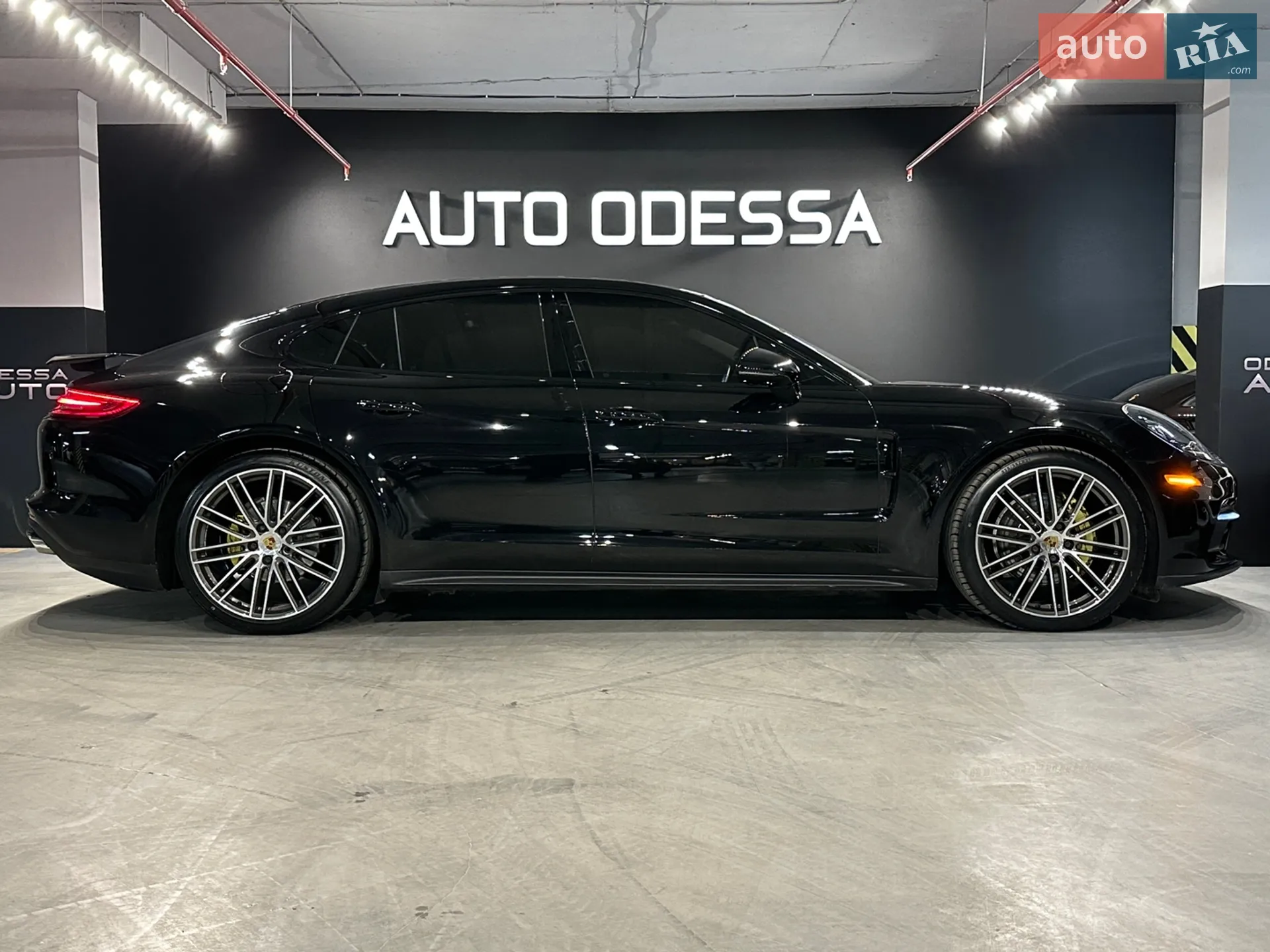 2017 Porsche Panamera - мініатюра 5