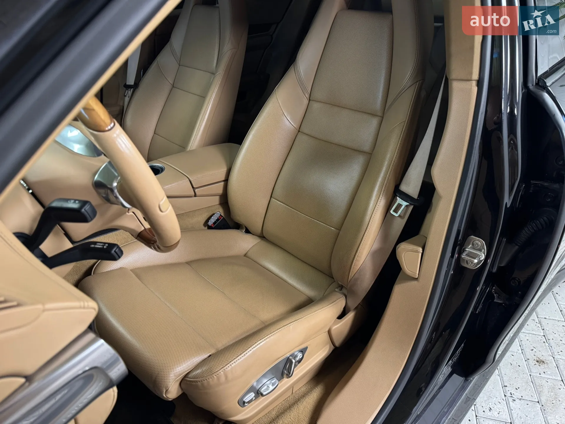 2012 Porsche Panamera - мініатюра 28