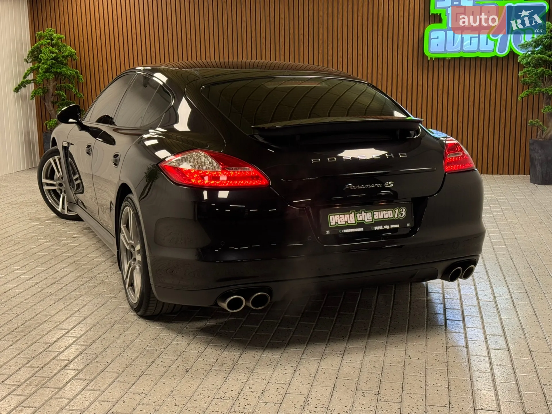 2012 Porsche Panamera - мініатюра 79