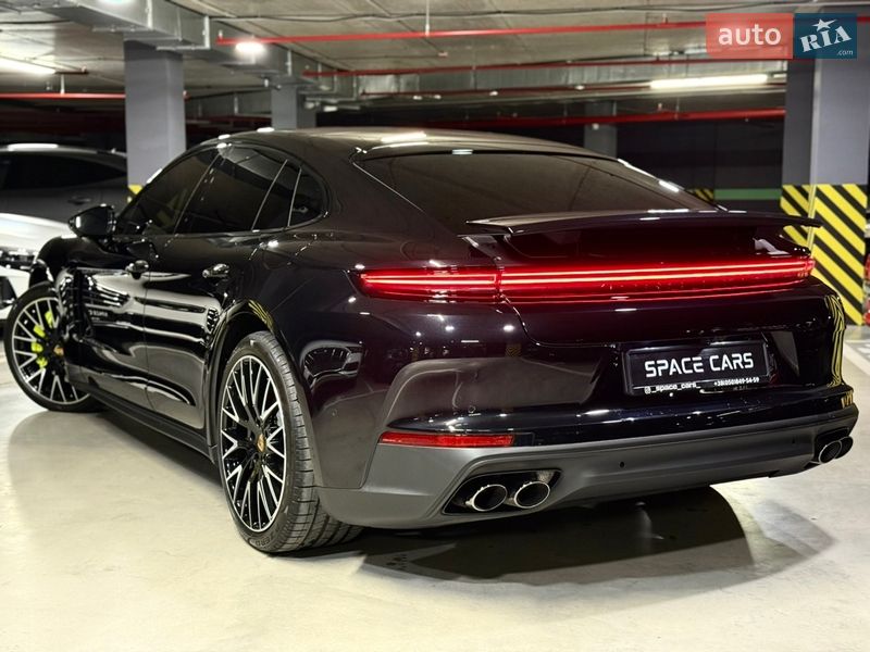 Фастбэк Porsche Panamera 2024 в Киеве фото 12 Фастбэк Porsche Panamera 2024 в Киеве