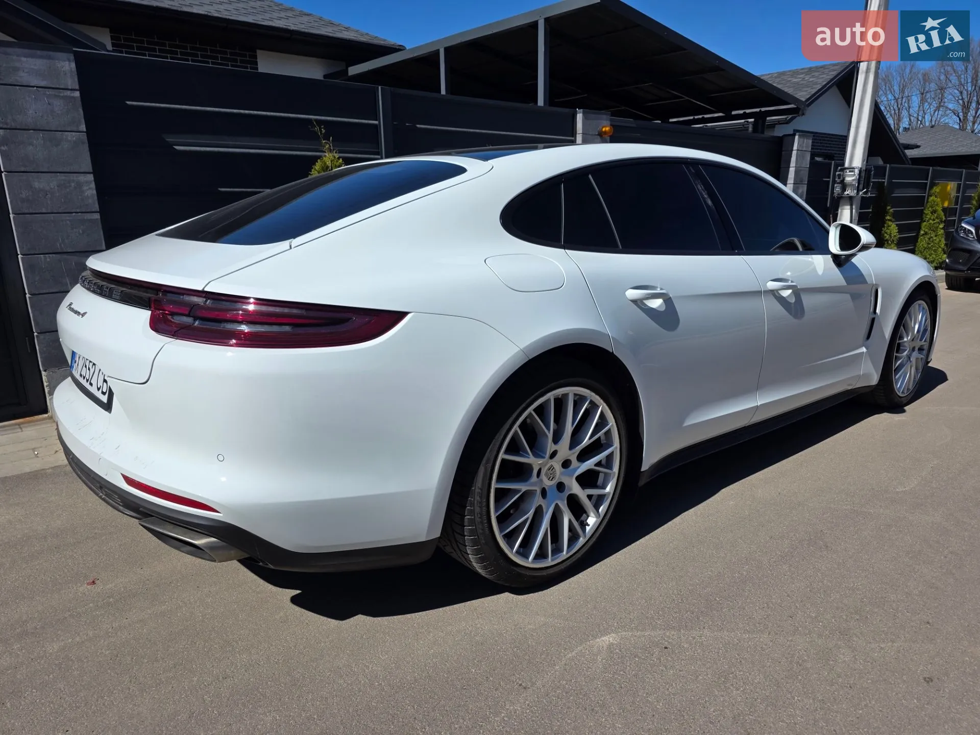 2019 Porsche Panamera - мініатюра 22
