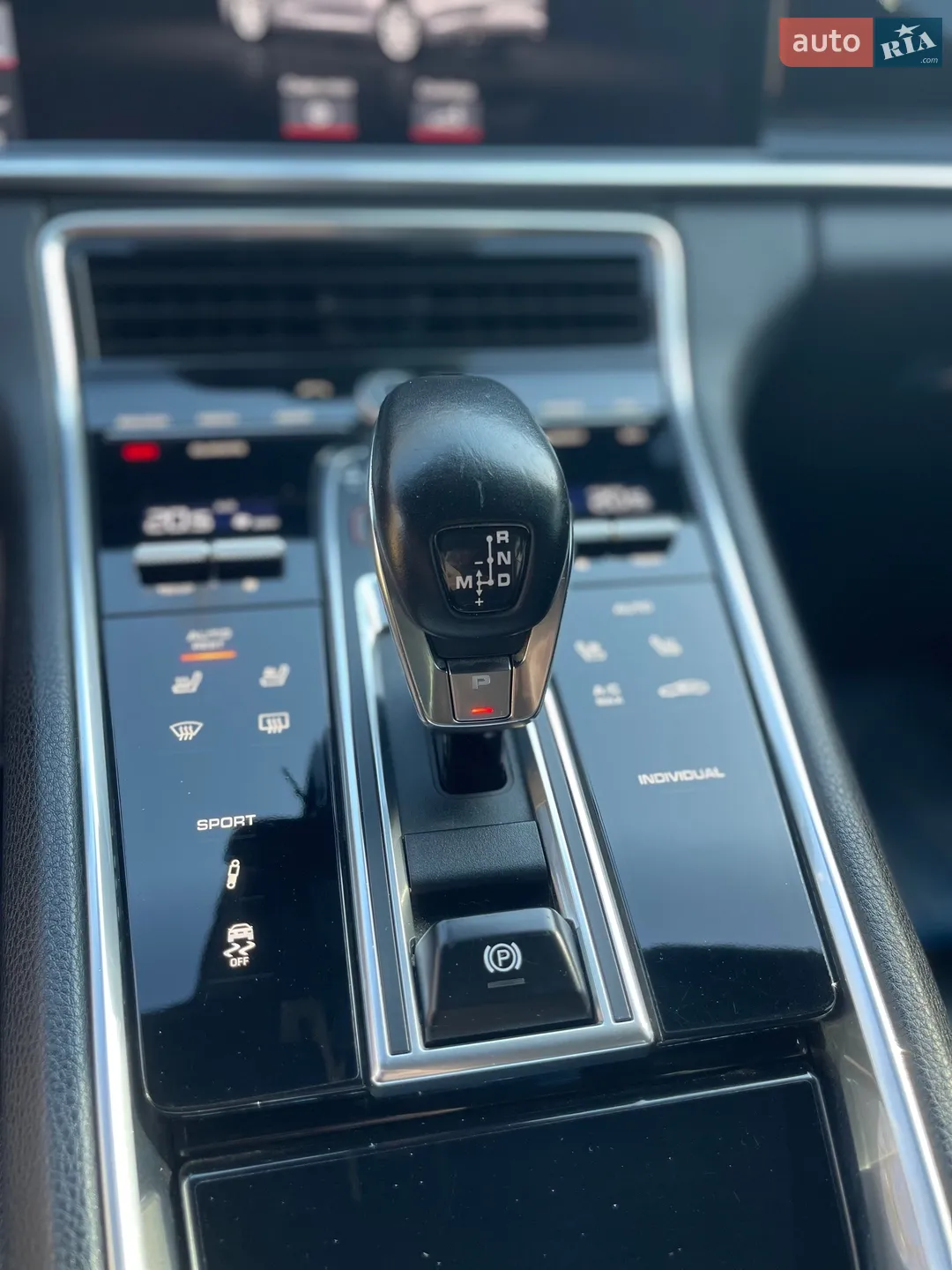 2019 Porsche Panamera - мініатюра 27