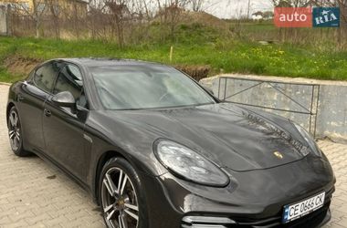 Фастбек Porsche Panamera 2015 в Чернівцях