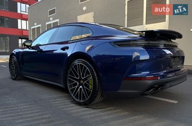 Фастбек Porsche Panamera 2024 в Києві