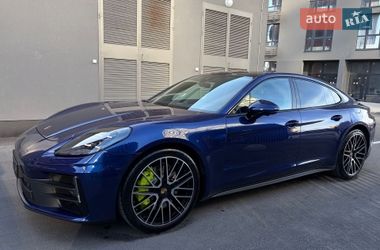 Фастбек Porsche Panamera 2024 в Києві