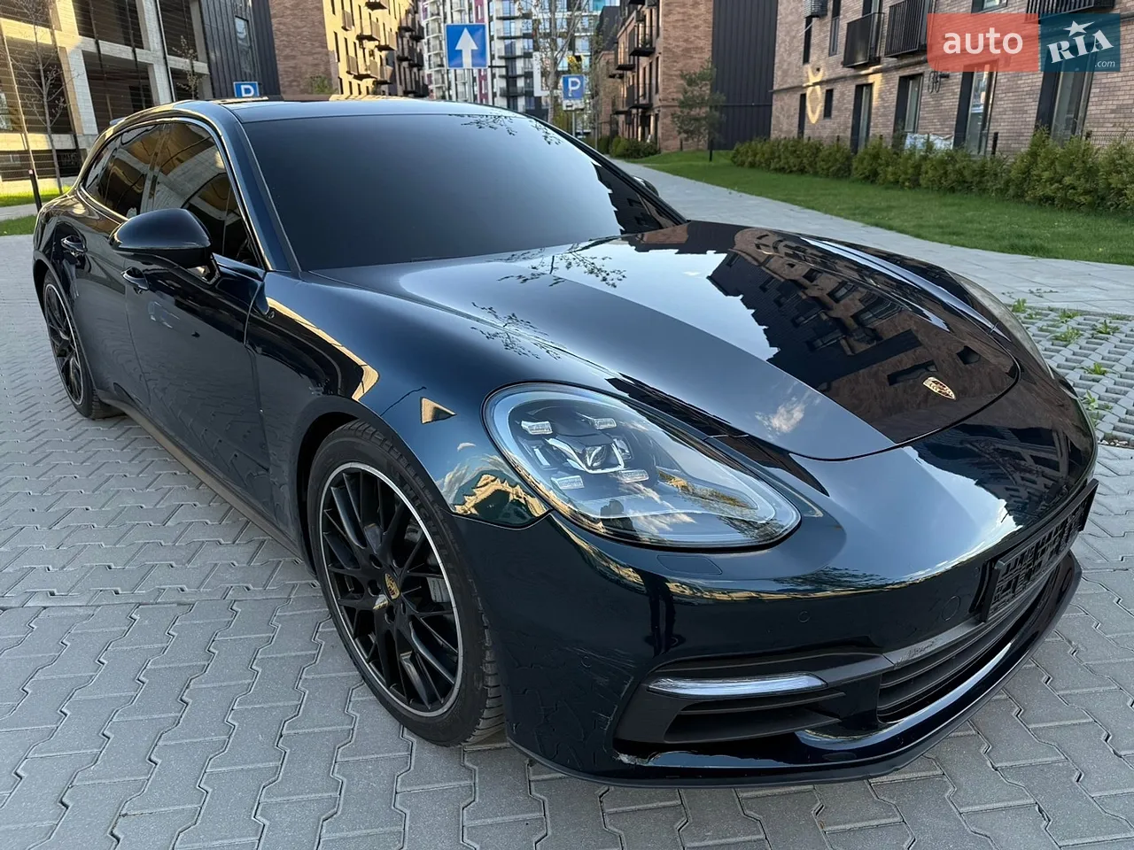 2017 Porsche Panamera - мініатюра 156