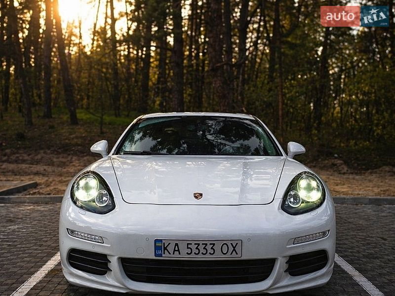 Porsche Panamera 2014