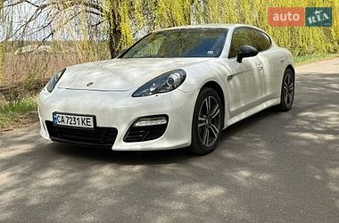 Фастбэк Porsche Panamera 2010 в Золотоноше