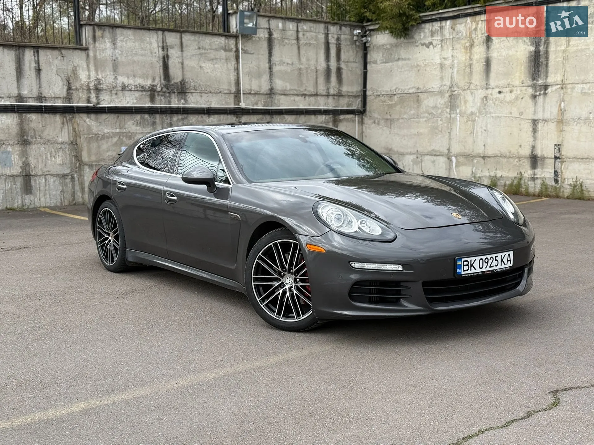 2014 Porsche Panamera - мініатюра 12