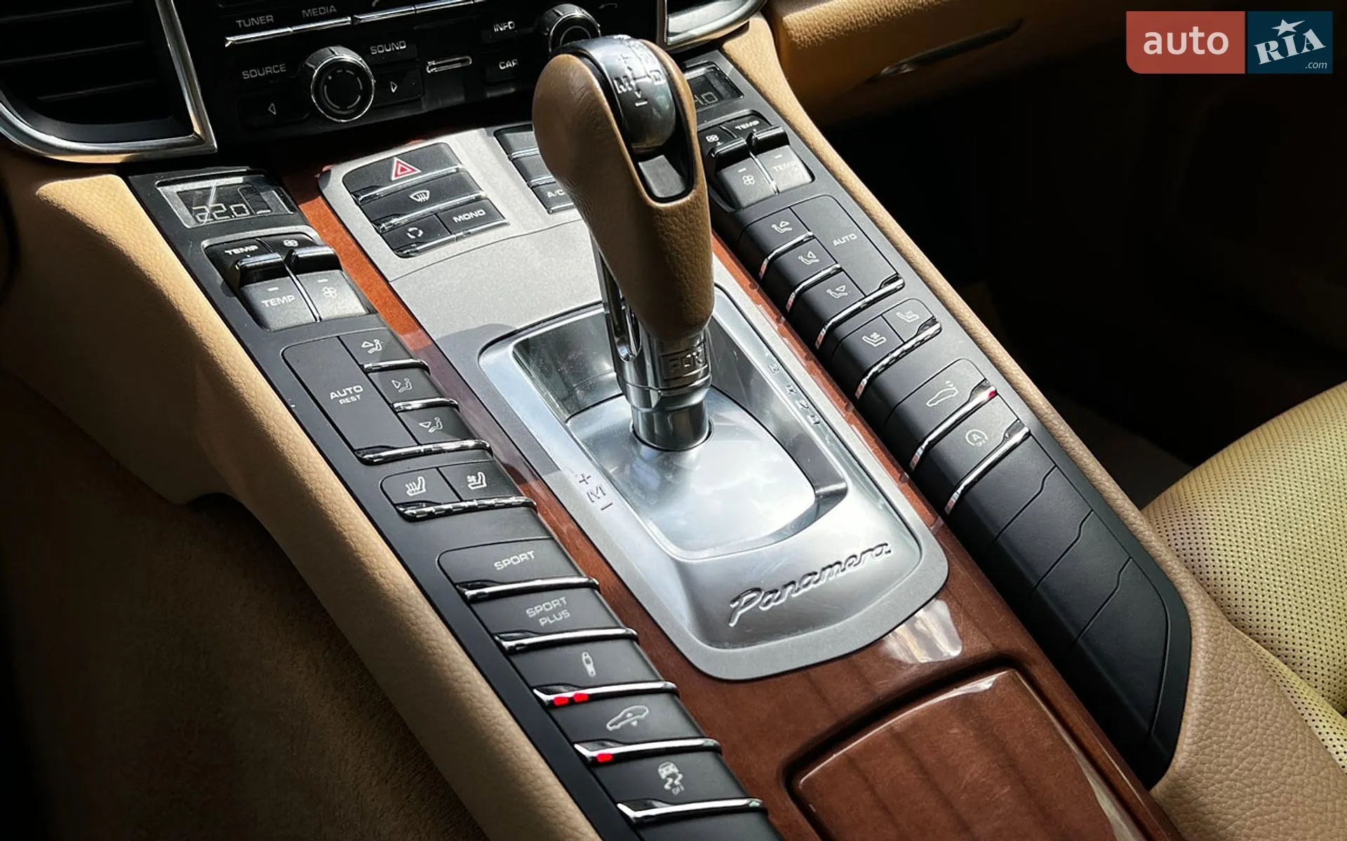 2013 Porsche Panamera - мініатюра 19