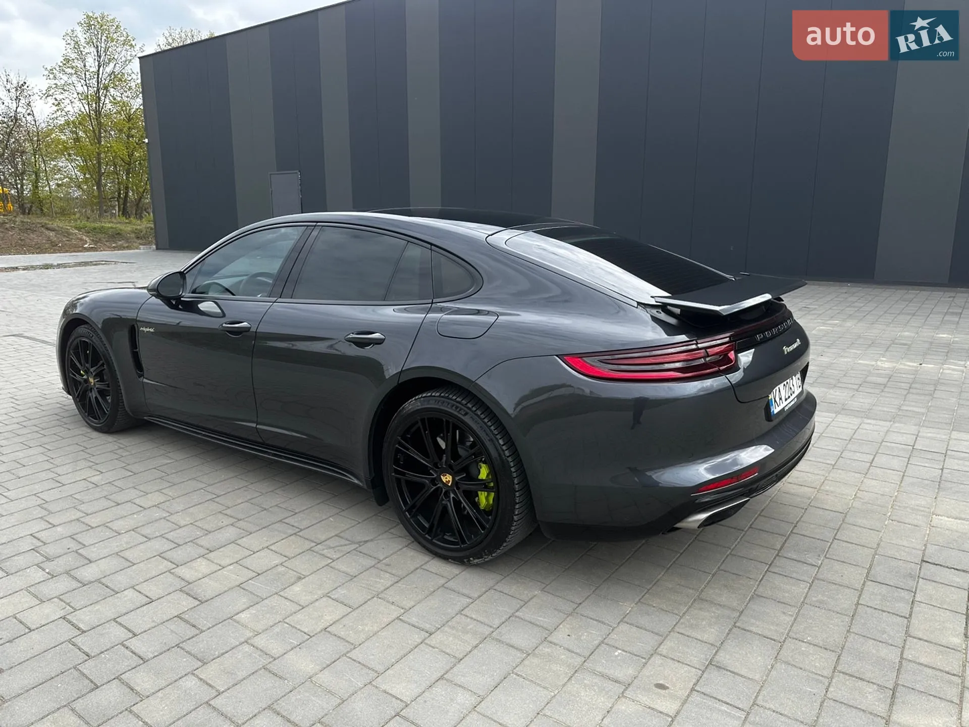 2017 Porsche Panamera - мініатюра 38