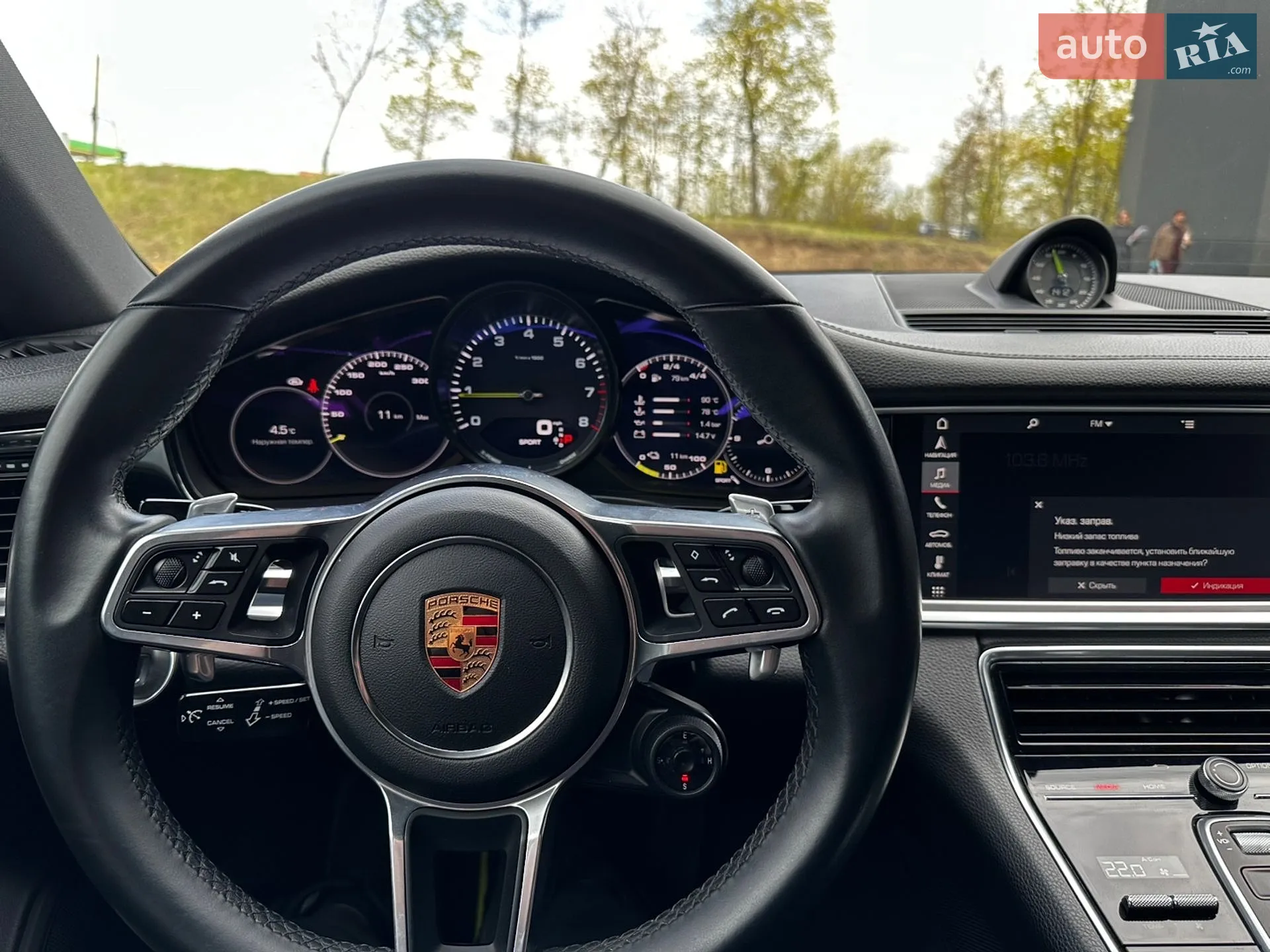 2017 Porsche Panamera - мініатюра 90