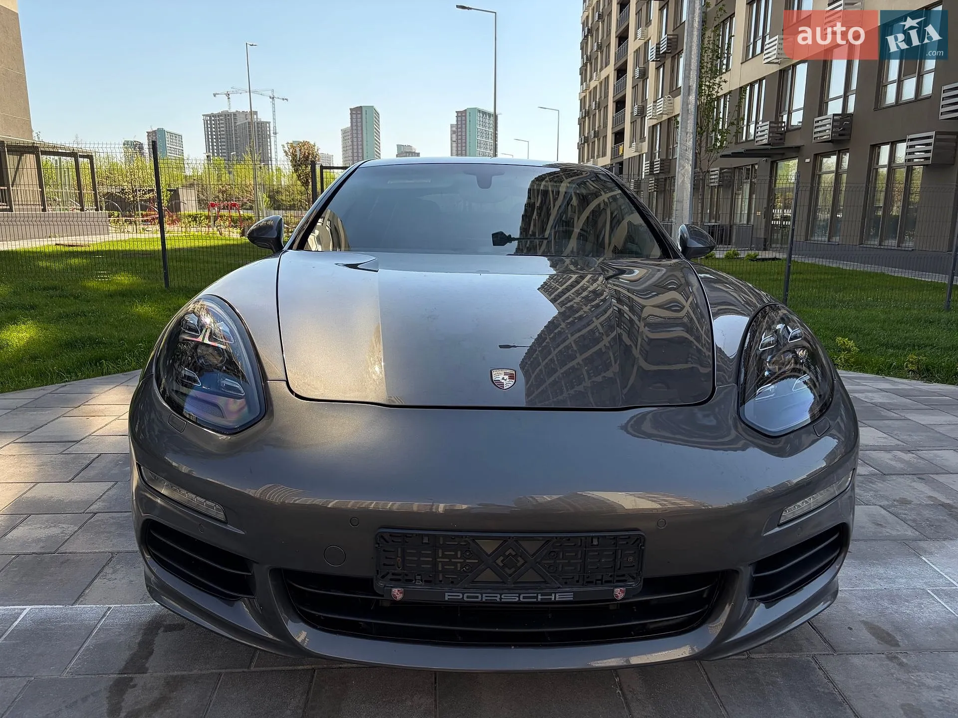 2015 Porsche Panamera - мініатюра 29