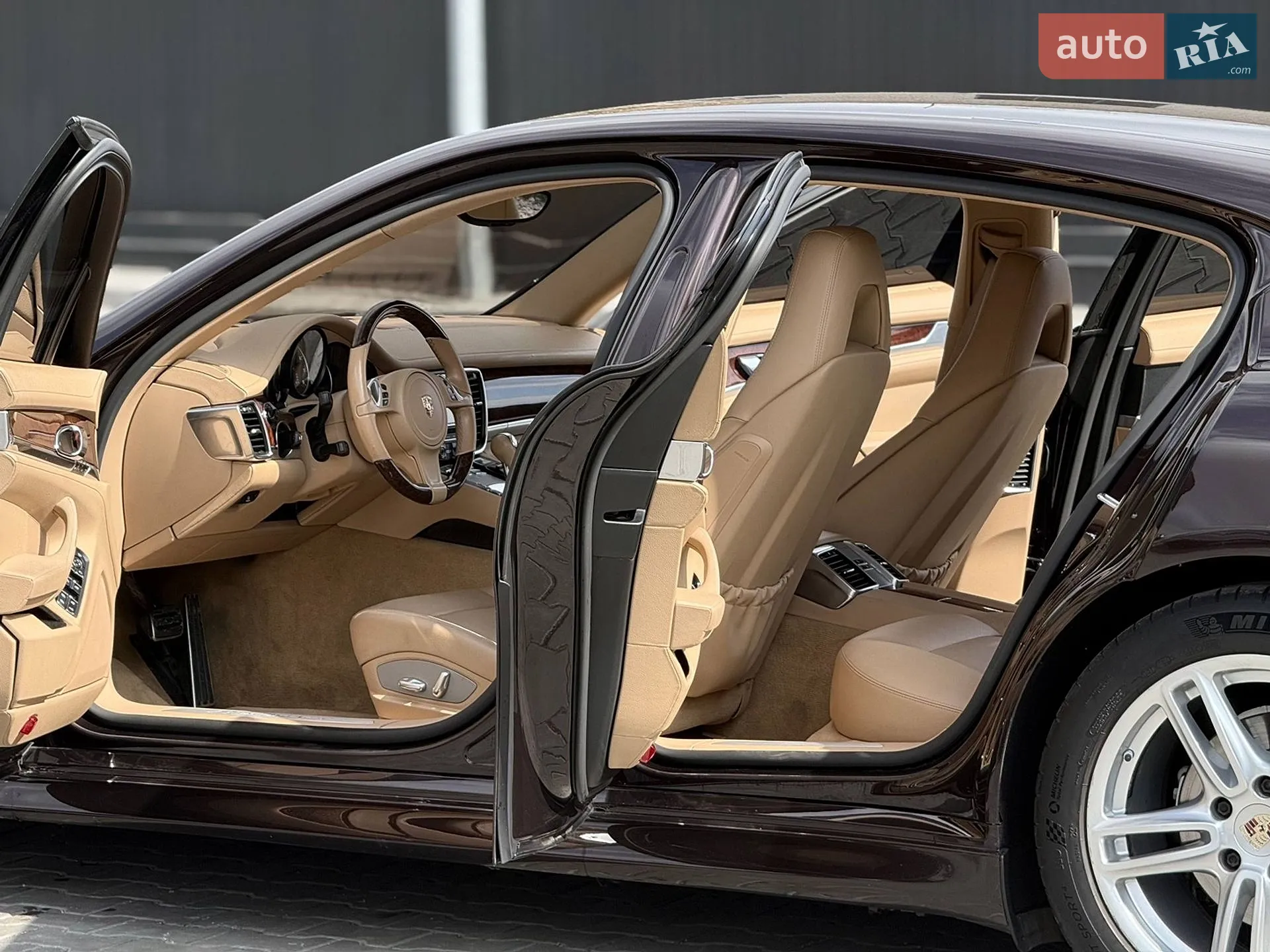 2012 Porsche Panamera - мініатюра 5