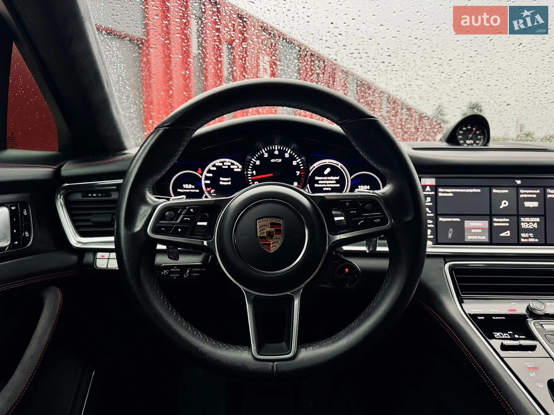 2018 Porsche Panamera - мініатюра 39