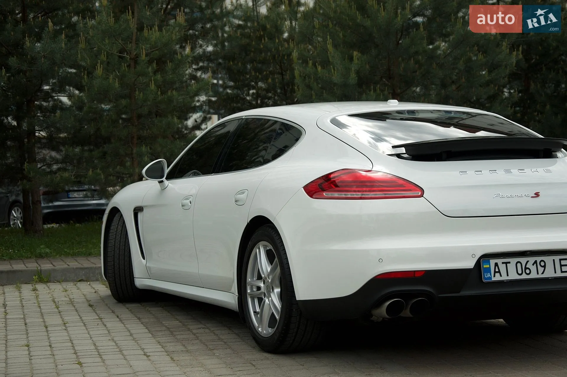 2013 Porsche Panamera - мініатюра 2