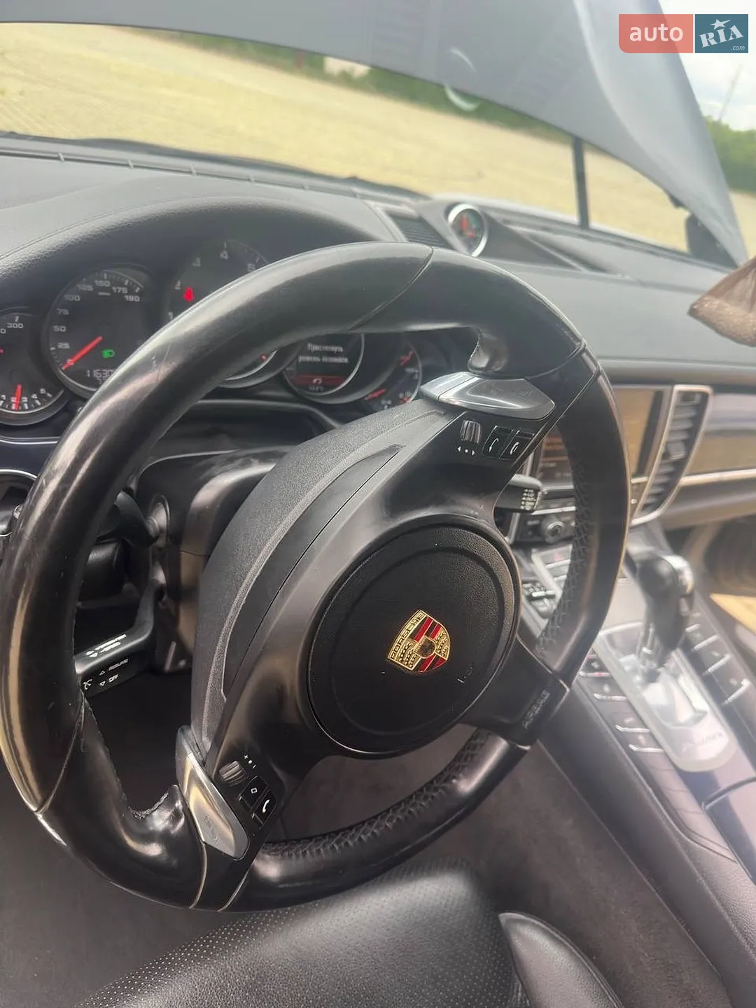 2015 Porsche Panamera - мініатюра 11
